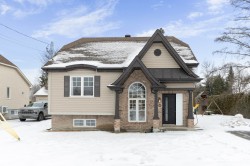 109 Rue de la Fabrique  Sainte-Sophie, QC J5J 1J6