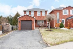 630 Sultana Square  Pickering, ON L1V 3Y3