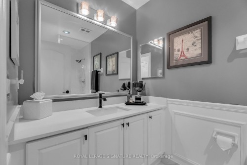 905-1101 Leslie Street, Toronto, ON - Indoor Photo Showing Bathroom