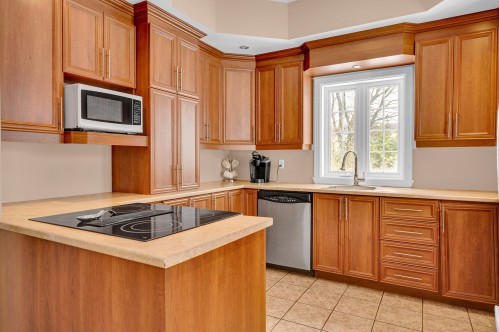 Cuisine - 750 Rue Maple, Prévost, QC - Indoor Photo Showing Kitchen