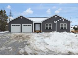 17 Christopher AVE  Hampton, NB E5N 0R3