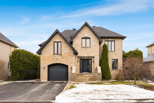 1620 Rue Michel-Levasseur  Chambly, QC J3L 6Y1