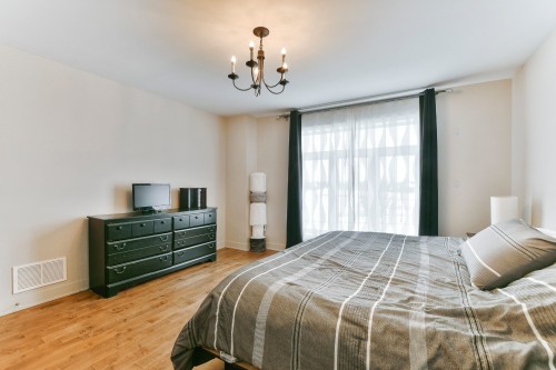 Chambre à coucher principale - 2592 Rue Robindaine, L'Assomption, QC - Indoor Photo Showing Bedroom