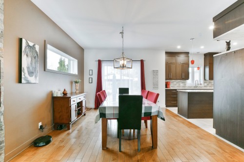 Salle à manger - 2592 Rue Robindaine, L'Assomption, QC - Indoor Photo Showing Dining Room