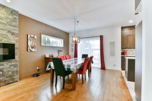 Salle à manger - 2592 Rue Robindaine, L'Assomption, QC - Indoor Photo Showing Dining Room
