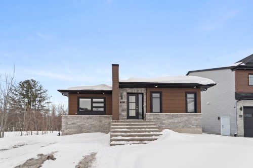 621 Rue Andrassy  Mascouche, QC J7K 3C2