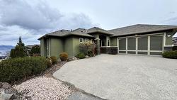 742 Crozier Avenue  Kelowna, BC V1W 5H4