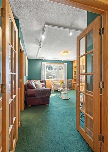 78 Cuthbertson Ave, Winnipeg, MB 