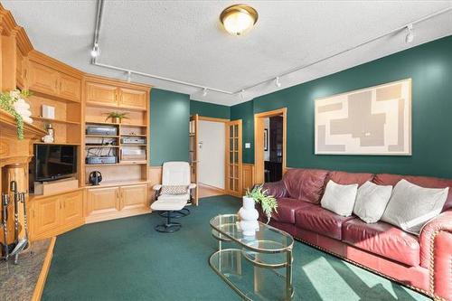 78 Cuthbertson Ave, Winnipeg, MB 