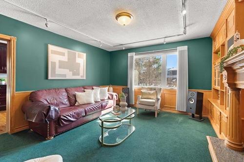 78 Cuthbertson Ave, Winnipeg, MB 