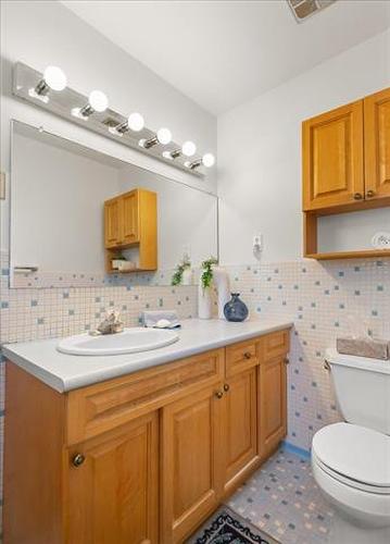 78 Cuthbertson Ave, Winnipeg, MB 