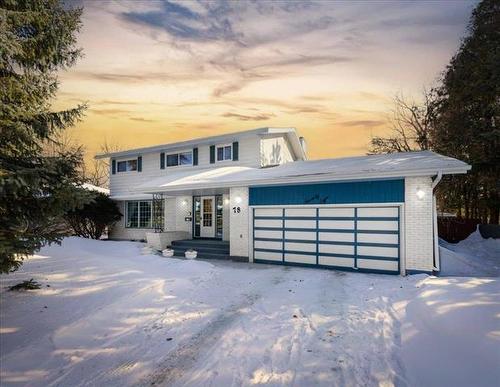 78 Cuthbertson Ave, Winnipeg, MB 