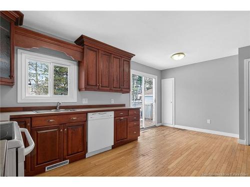 301 Buckingham Ave, Riverview, NB 