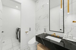 Powder room - 