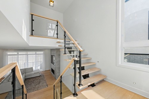 Staircase - 283 Rue De L'Aigle, Carignan, QC - Indoor Photo Showing Other Room