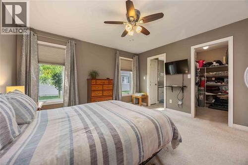 5700 Blackwell Sideroad Unit# 143, Sarnia, ON - Indoor Photo Showing Bedroom