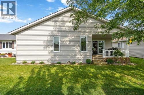 5700 Blackwell Sideroad Unit# 143, Sarnia, ON - Outdoor With Deck Patio Veranda