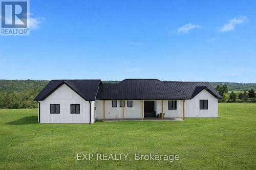 171 PINE HILL CRESCENT  Belleville (Thurlow Ward), ON K0K 3E0