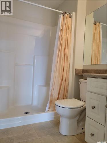 304 928 Heritage View, Saskatoon, SK - Indoor Photo Showing Bathroom