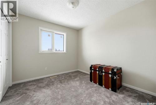 1368 Maple Leaf Crescent N, Regina, SK - Indoor Photo Showing Other Room