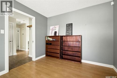 1368 Maple Leaf Crescent N, Regina, SK - Indoor Photo Showing Other Room