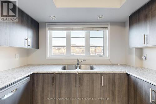 2532 Bromus Path, Oshawa, ON - Indoor Photo Showing Kitchen With Double Sink