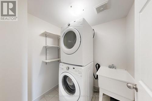 2532 Bromus Path, Oshawa, ON - Indoor Photo Showing Laundry Room