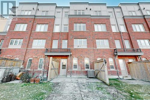 2532 Bromus Path, Oshawa, ON - Outdoor With Exterior