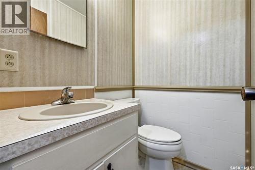 3 4341 Rae Street, Regina, SK - Indoor Photo Showing Bathroom