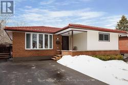 498 SPRUCE STREET  Collingwood, ON L9Y 3H6