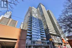1502 - 22 WELLESLEY STREET E  Toronto, ON M4Y 1G1