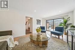 10 LAURIE SHEPWAY  Toronto, ON M2J 1X6