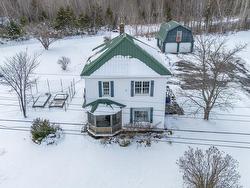 43 Harris Road  Haliburton, NS B0K 1H0