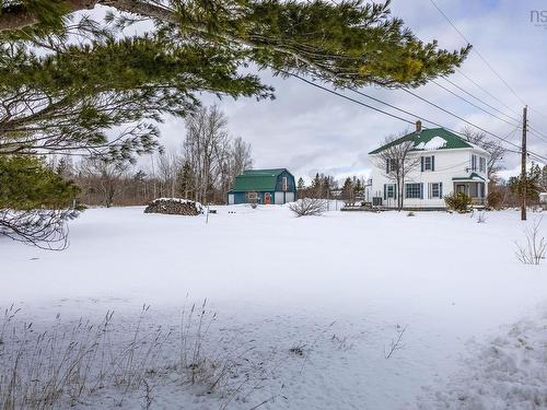 43 Harris Road, Haliburton, NS 