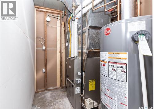 1313 Elevator Road, Saskatoon, SK - Indoor Photo Showing Basement