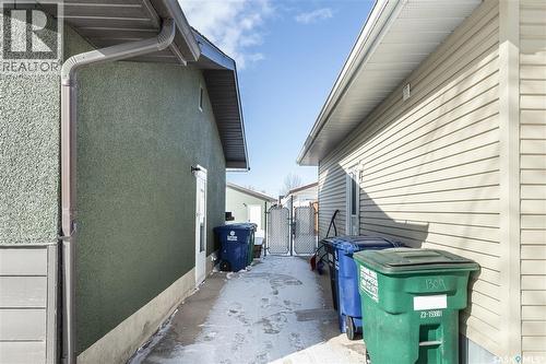 1313 Elevator Road, Saskatoon, SK - Outdoor With Exterior