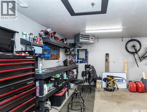 1313 Elevator Road, Saskatoon, SK - Indoor Photo Showing Garage