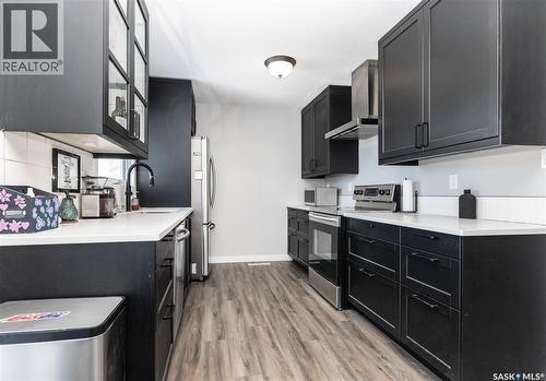 1313 Elevator Road, Saskatoon, SK - Indoor Photo Showing Kitchen With Upgraded Kitchen