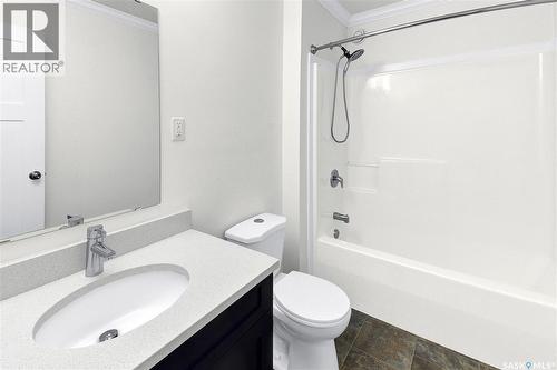 256 250 Akhtar Bend, Saskatoon, SK - Indoor Photo Showing Bathroom
