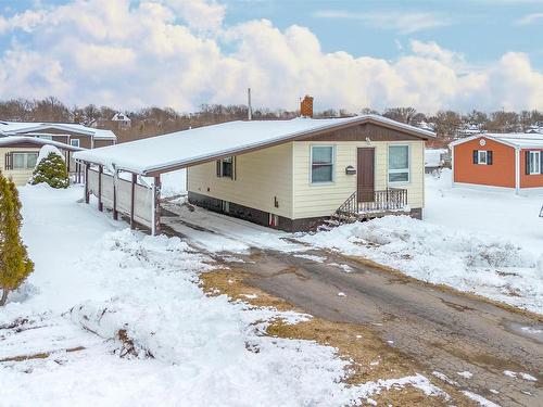 5 Bugden Street Street  Sydney Mines, NS B1V 1Z8