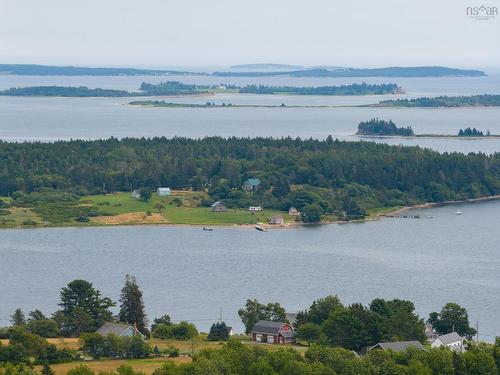 532 Oakland Road, Indian Point, NS 