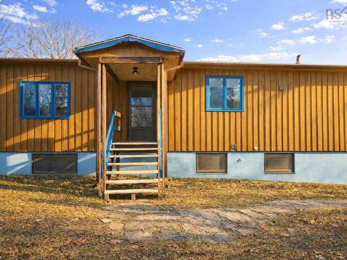 10 River Road, Port L'Hebert, NS 