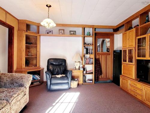 10 River Road, Port L'Hebert, NS 