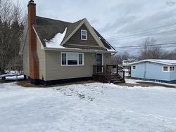 274 Pleasant Street  Truro, NS B2N 3T1