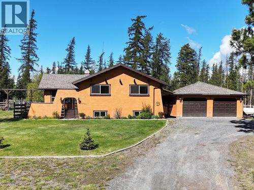 2003 38TH Avenue S  Cranbrook, BC V1C 7A5
