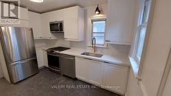 130 GLENGARRY AVENUE Toronto, ON M5M 1E2
