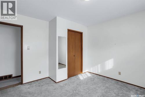 90 Bence Crescent, Saskatoon, SK - Indoor Photo Showing Other Room