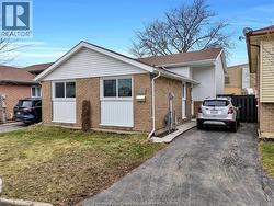 9940 FOREST GLADE COURT Windsor, ON N8R 1W7