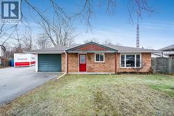 192 OWENWOOD Kingsville, ON N9Y 3L2