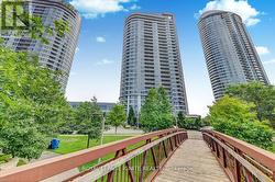 707 - 151 VILLAGE GREEN SQUARE  Toronto, ON M1S 0K5